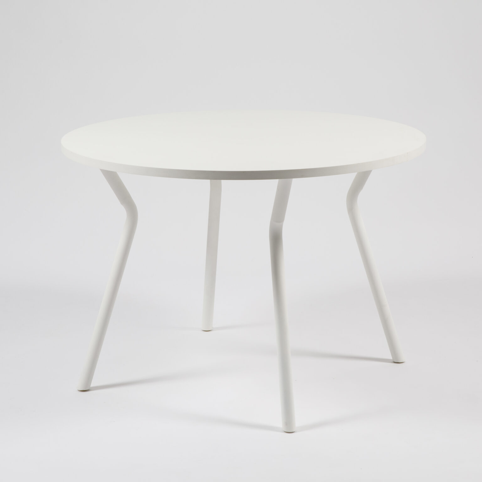 MESA MAGNOLIA REDONDA BLANCA – tapa blanca 1